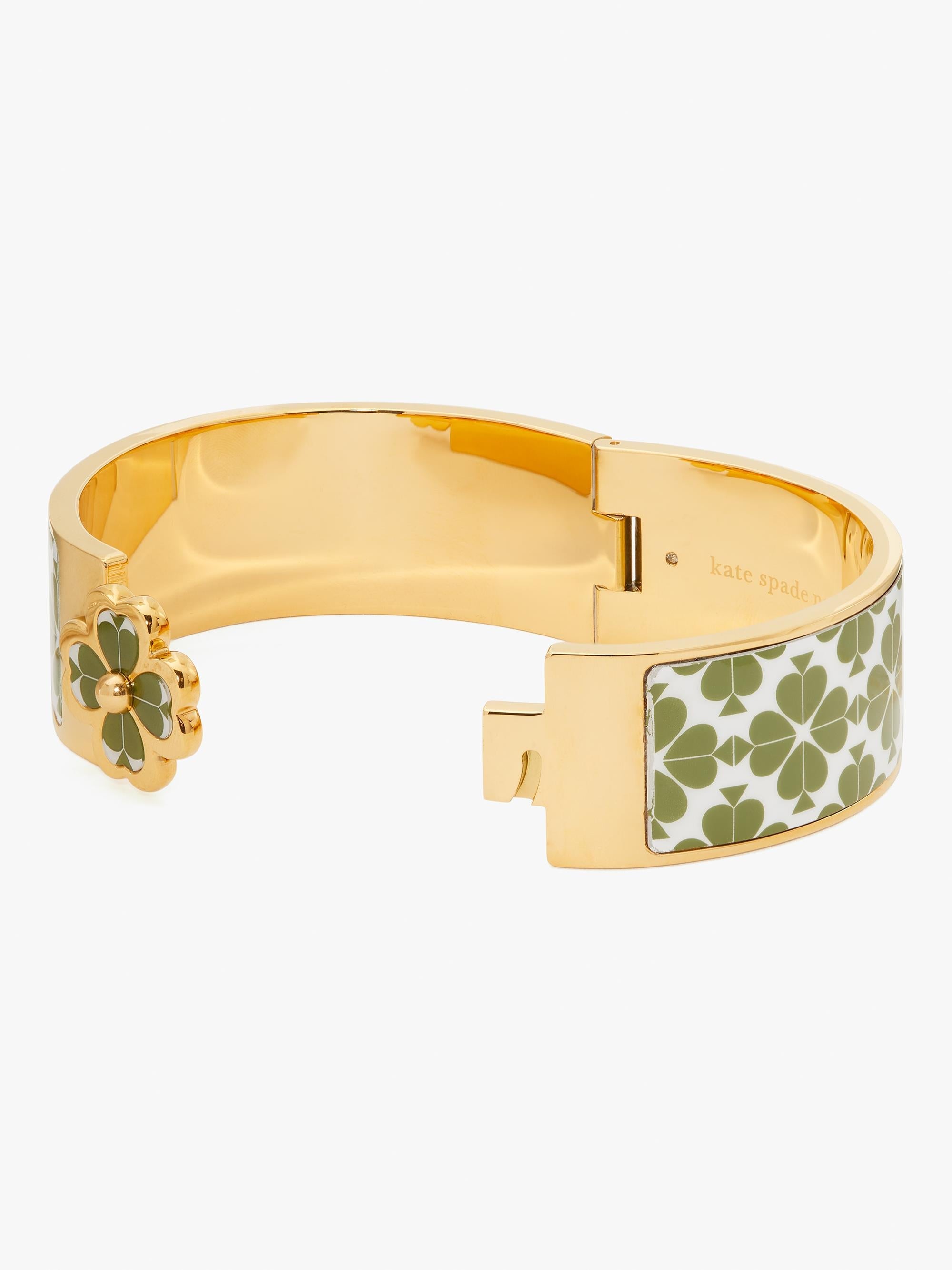 heritage spade flower wide hinged bangle